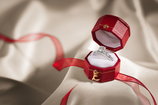 different-styles-of-Engagement-ring-box-9