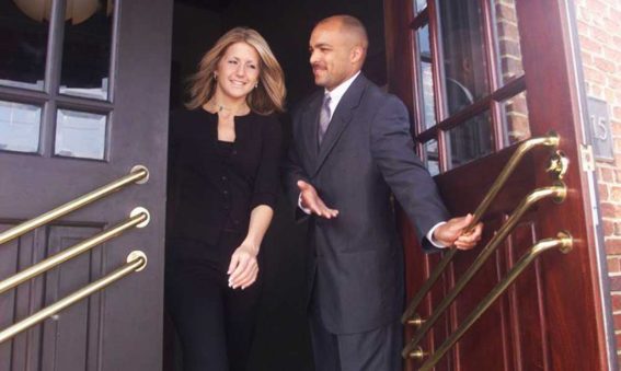 holding_door-1024x614