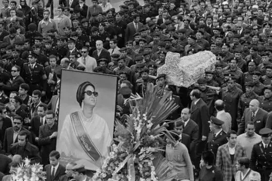 Umm_Kulthum_funeral