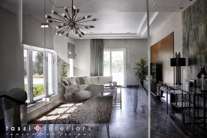 42092522_2438914532800438_7503501642151493632_n